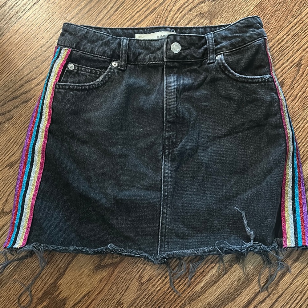 Skirt from Topshop - size four and true to size